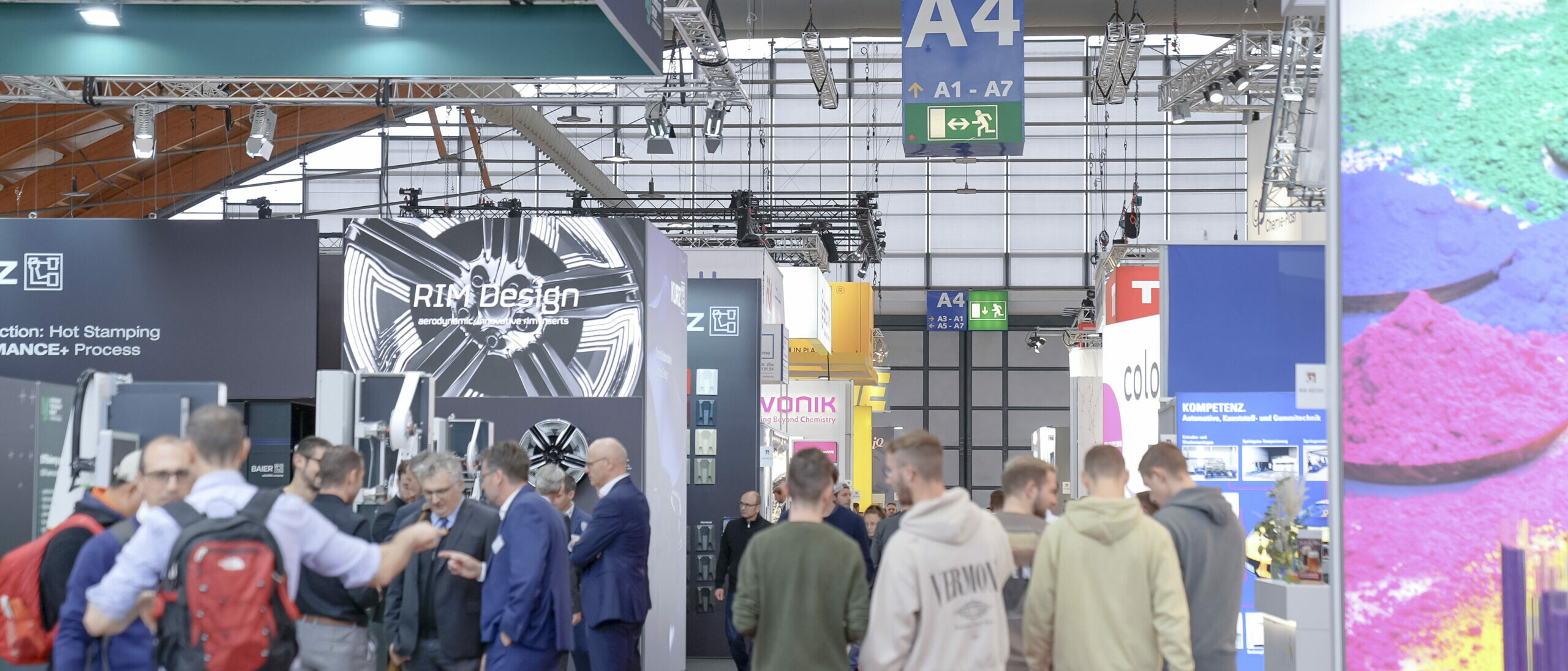 Fakuma Internationale Fachmesse für Kunststoffverarbeitung Fakuma 2024 06 scaled 1 uai